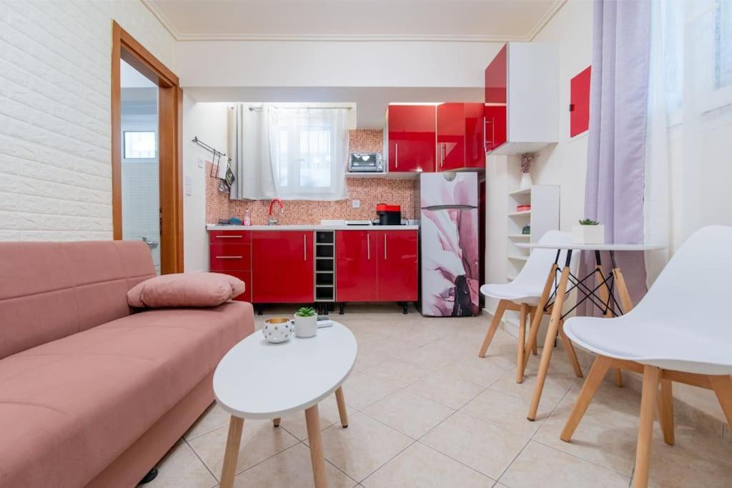 Angel House, House In Center Petralona *